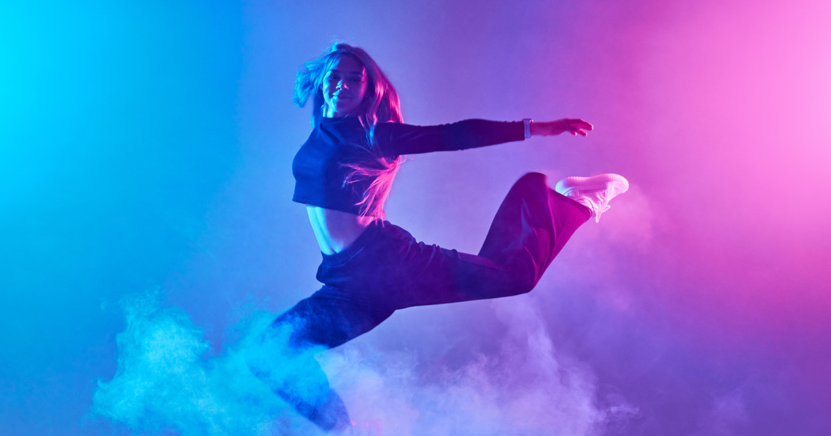 Si cerca una ballerina con forte tecnica modern e attitudine al teatro danza